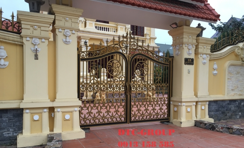 Cửa cổng nhôm đúc, cửa cổng biệt thự 1